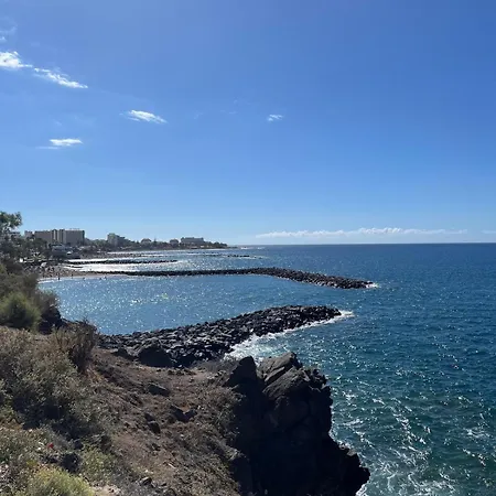 With Sunny Terrace & Sea View Near The Ocean Appartamento Costa Adeje (Tenerife)